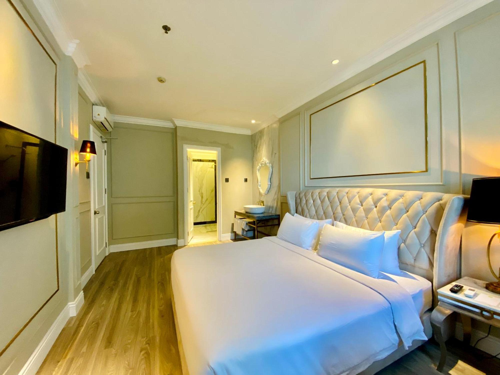 Grand Eska Hotel & Suites Batam Nagoya Exterior foto